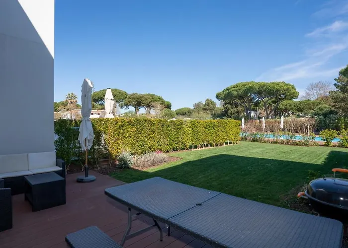 Vilamoura Townhouse Semesterbostad *